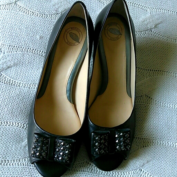 Studded Bow Black Leather Heels - Picture 2 of 16